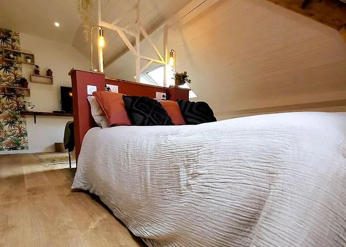 Studio Chaleureux Classe 3 Etoiles - Idealement Situe