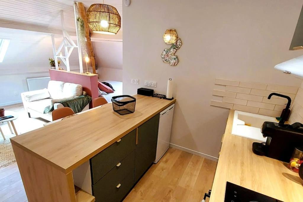 Apartment Chaleureux Classe 3 Etoiles - Idealement Situe